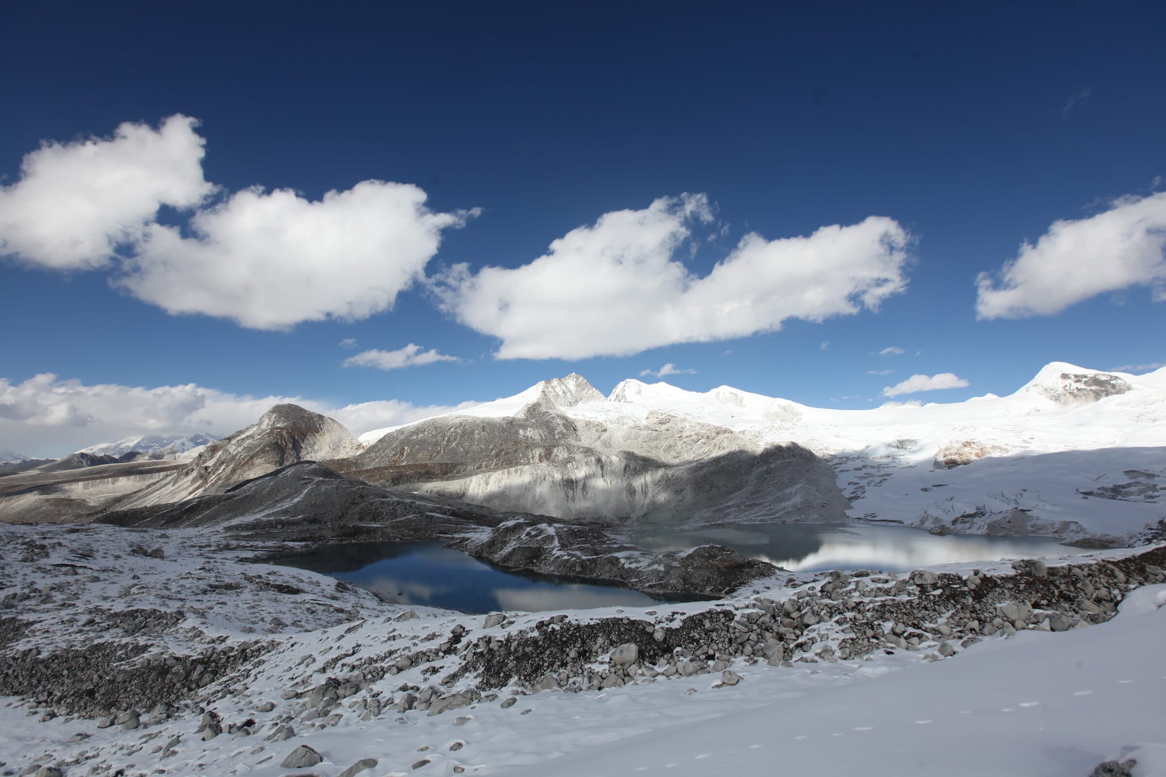 The Bhutanese Himalaya above a sea of cloud